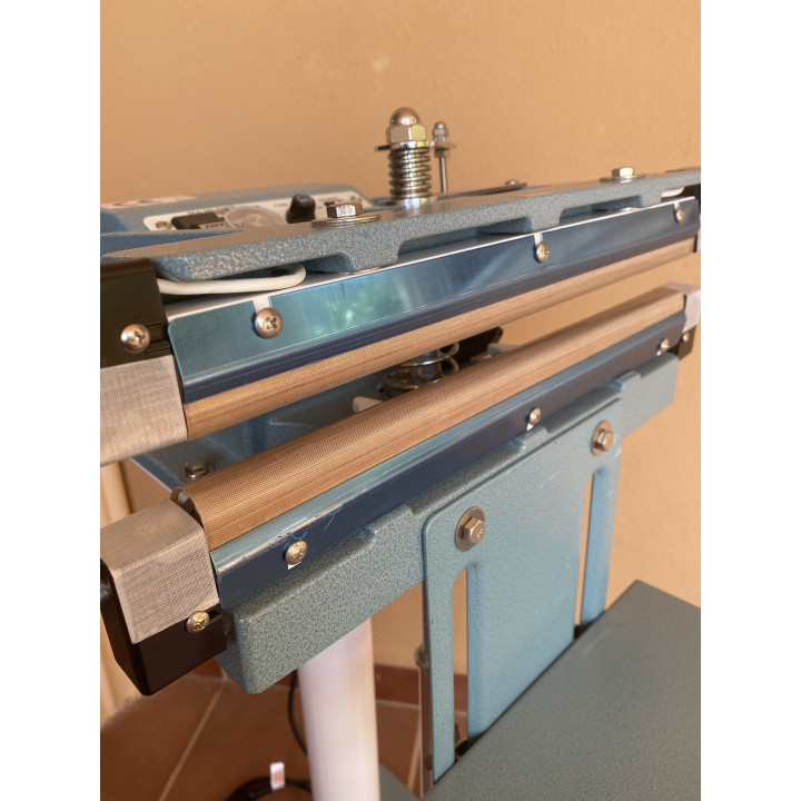STEP DS-3010FT Double Impulse Foot Sealer